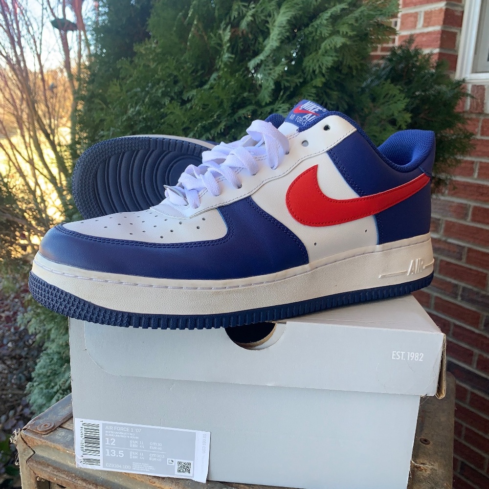 Nike Air Force 1